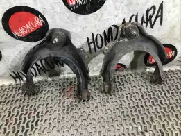 Рычаг передний правый  Honda Accord