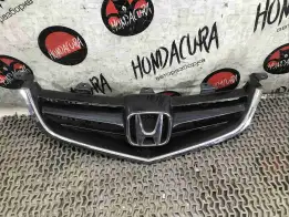 Решетка радиатора  Honda Accord