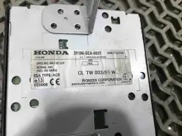 Усилитель музыкальный  Honda Accord
