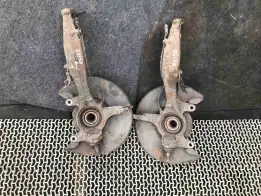 Кулак поворотный правый  Honda Accord
