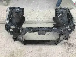 Передняя панель крепления облицовки (телевизор)  Honda Accord