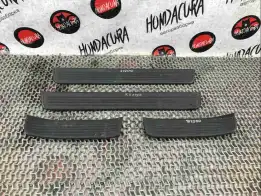 Накладка на порог  Honda Accord
