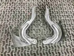 Петля капота  Honda Accord