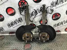 Кулак поворотный левый  Honda Accord
