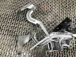 Петля капота  Honda Accord