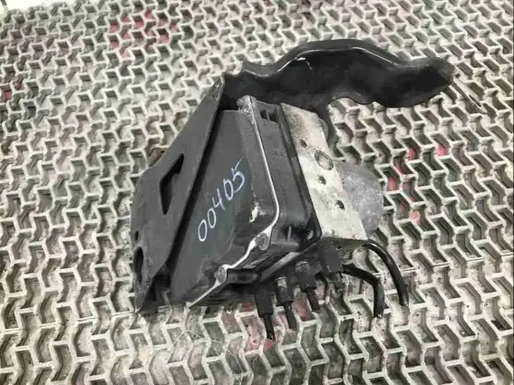 Фото запчасти Блок ABS 57110-SMT-G011 Honda Civic