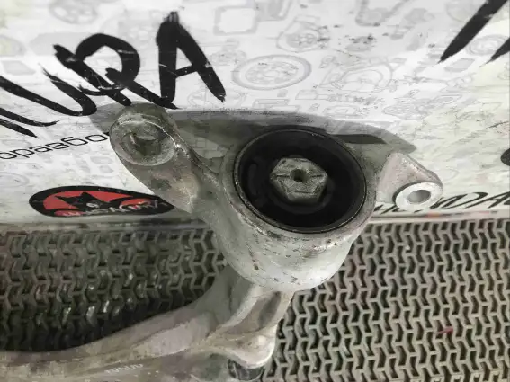 Фото запчасти Рычаг передний правый  Honda Civic