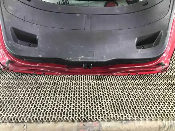 Фото запчасти Крышка багажника (дверь 3-5)  Honda Civic