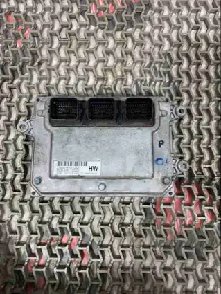 Фото запчасти Блок управления двигателем 37820-RSA-G42 Honda Civic