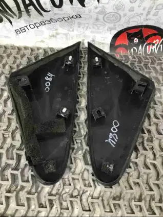 Фото запчасти Молдинг (накладка кузовная)  Honda Civic