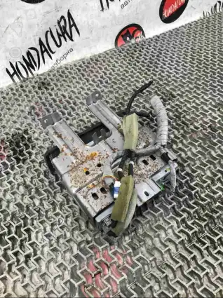 Фото запчасти Молдинг (накладка кузовная) 39540-SMR-E020 Honda Civic