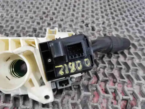Фото запчасти Переключатель подрулевой (стрекоза) 35250-SMG-H510 Honda Civic