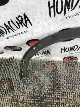 Фото запчасти Молдинг крыла заднего правого  Honda Civic
