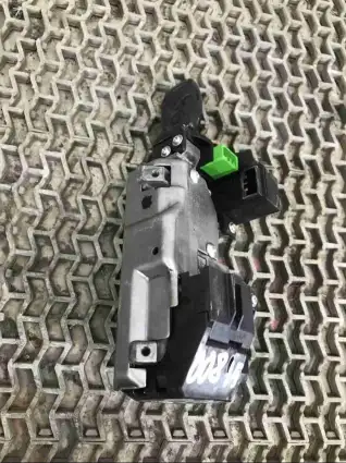 Фото запчасти Замок зажигания 39730-SMG-G010 Honda Civic