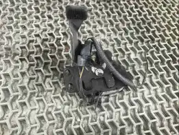 Замок капота  Honda Civic