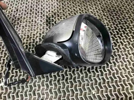 Фото запчасти Зеркало наружное правое  Honda Civic