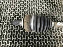Полуось передняя правая (приводной вал, ШРУС)  Honda Civic