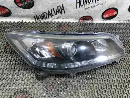 Фара правая  Honda Accord