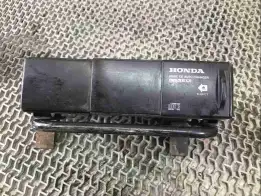 CD-чейнджер  Honda Accord