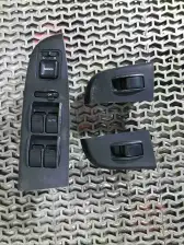 Кнопка стеклоподъемника  Honda Accord