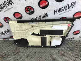 Обшивка двери передней левой (дверная карта)  Honda Accord