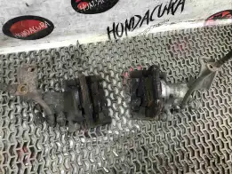 Суппорт задний правый  Honda Accord
