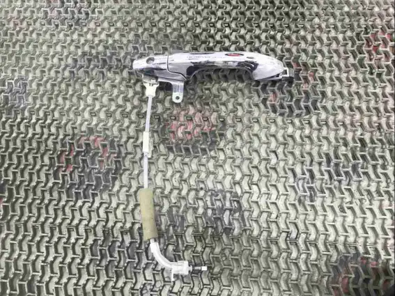 Фото запчасти Ручка наружная передняя правая  Honda CR-V