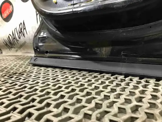 Фото запчасти Дверь задняя правая  Honda CR-V