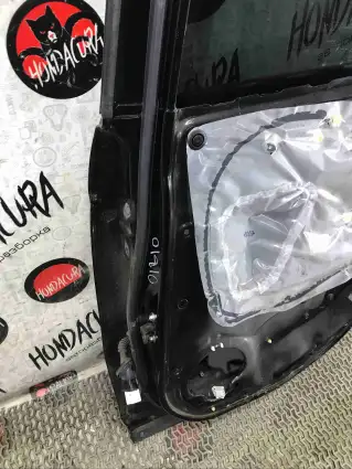 Фото запчасти Дверь задняя правая  Honda CR-V