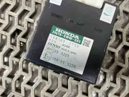 Блок управления парктрониками  Honda CR-V