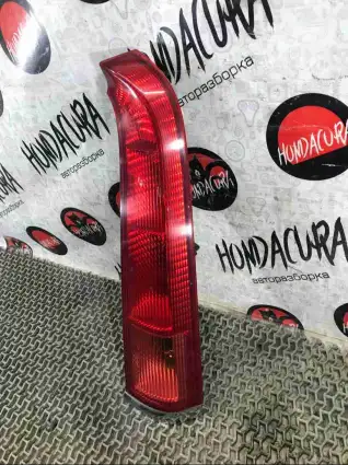 Фото запчасти Фонарь задний правый  Honda Stream