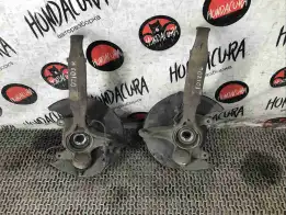 Кулак поворотный правый  Honda Accord