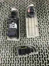 Кнопка стеклоподъемника  Honda Accord