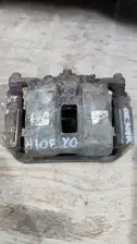 Суппорт передний правый  Honda FR-V
