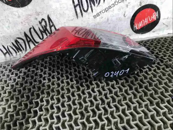 Фото запчасти Фонарь задний левый  Honda Civic