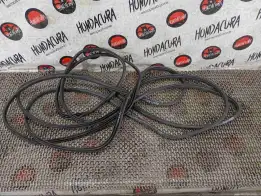 Уплотнитель  Honda Civic