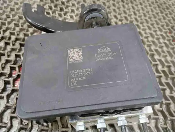 Фото запчасти Блок ABS  Honda Civic