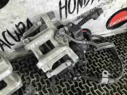 Суппорт задний правый  Honda Civic