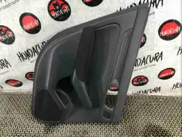 Обшивка двери задней левой (дверная карта)  Honda Civic