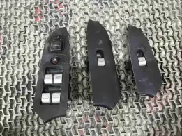 Кнопка стеклоподъемника  Honda CR-V
