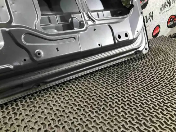 Фото запчасти Крышка багажника (дверь 3-5)  Honda CR-V