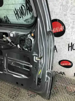 Фото запчасти Крышка багажника (дверь 3-5)  Honda CR-V
