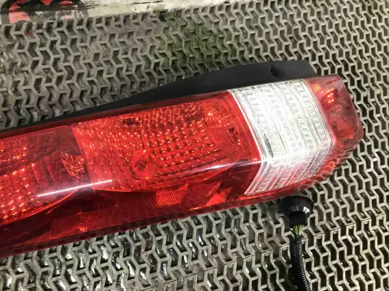 Фото запчасти Фонарь задний левый  Honda CR-V