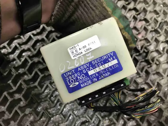 Фото запчасти Блок управления сигнализацией 39880-SCA-E01 Honda CR-V