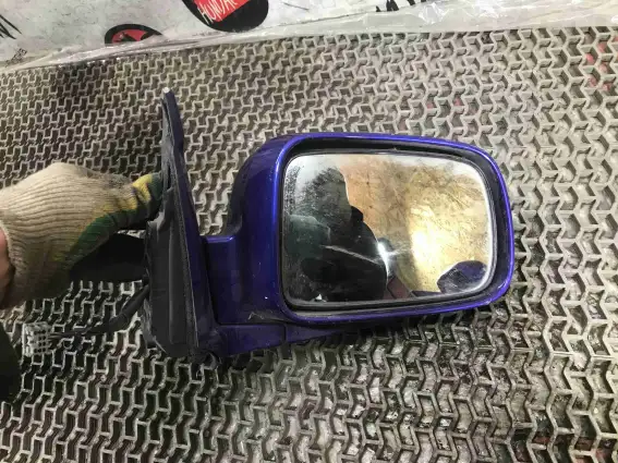 Фото запчасти Зеркало наружное правое  Honda HR-V