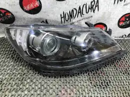 Фара правая  Honda Legend