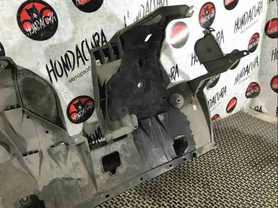 Фото запчасти Защита двигателя  Honda Legend