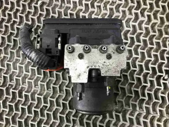Фото запчасти Блок ABS  Honda Legend