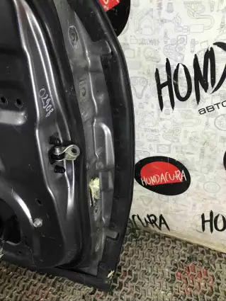 Фото запчасти Дверь передняя левая  Honda Legend