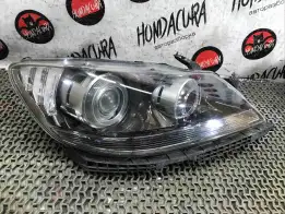 Фара правая  Honda Legend
